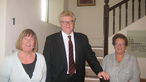 Lynda Levis, Dr Gareth Jones, Daphne Metcalfe in Hong Kong